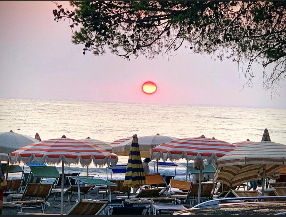 Beach Luxury Apartment Shengjin Lezhë Екстериор снимка